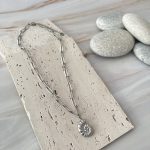 Κολιέ Με Ατσάλινη Αλυσίδα Και Κοχύλι