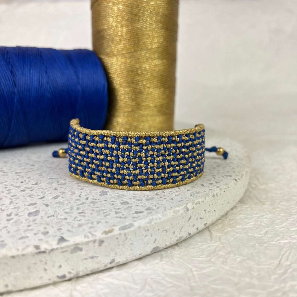 Μακραμέ Βραχιόλι Big Handcuff Blue Gold 1 at Home