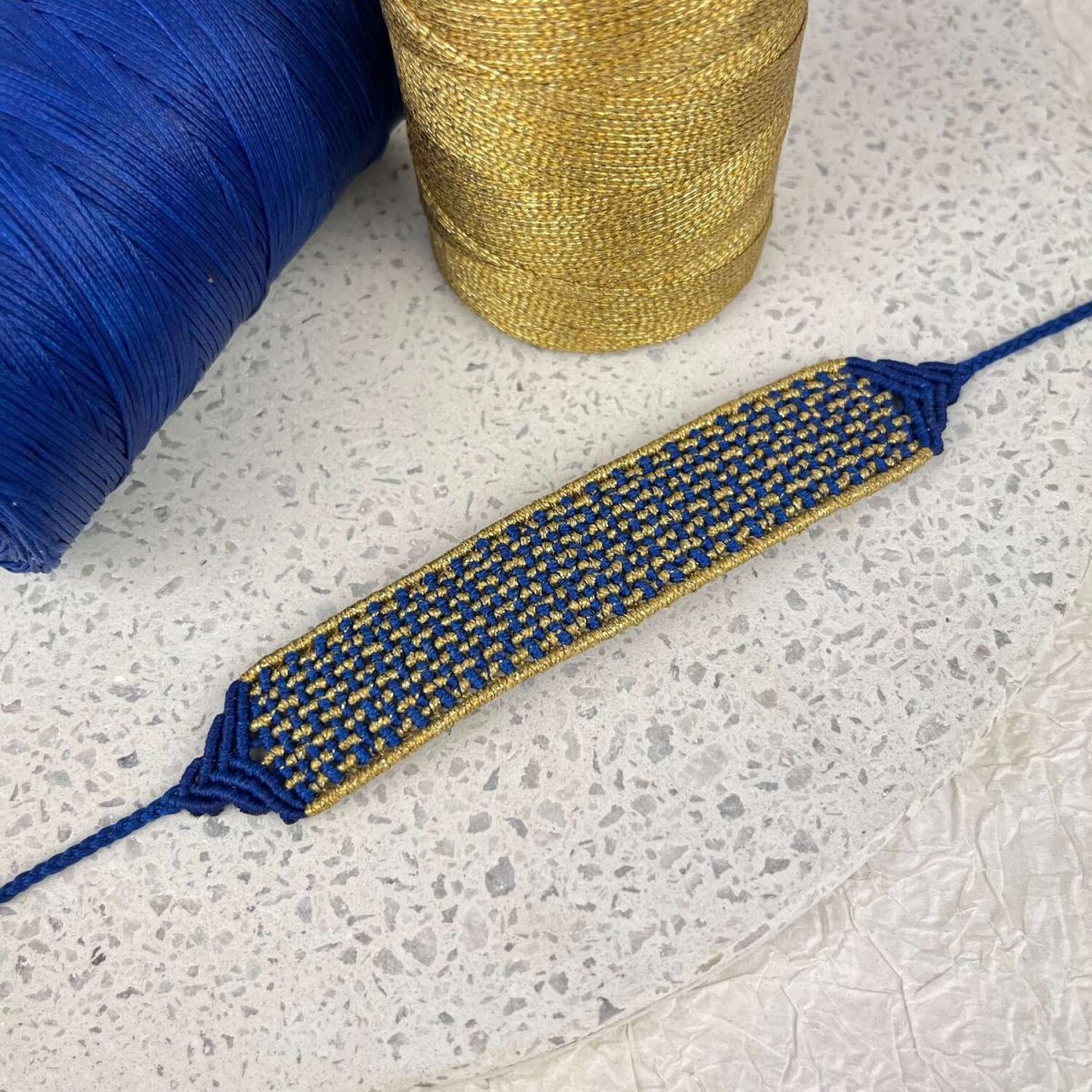 Μακραμέ Βραχιόλι Big Handcuff Blue-Gold. Μακραμέ Βραχιόλι Big Handcuff Blue-Gold - Image 2
