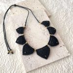 Μακραμέ Κρεμαστό Triangles (Μαύρο)